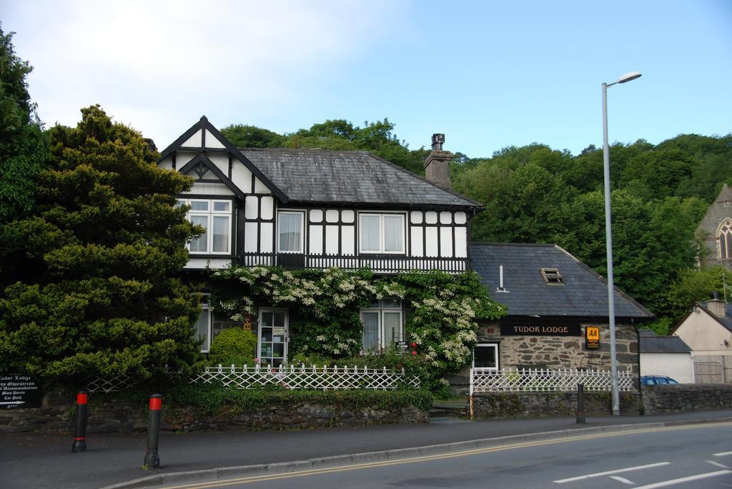 Tudor Lodge Porthmadog Zewnętrze zdjęcie